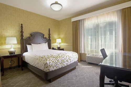 Azure Hotel & Suites Ontario, A Trademark Collection Hotel image 28